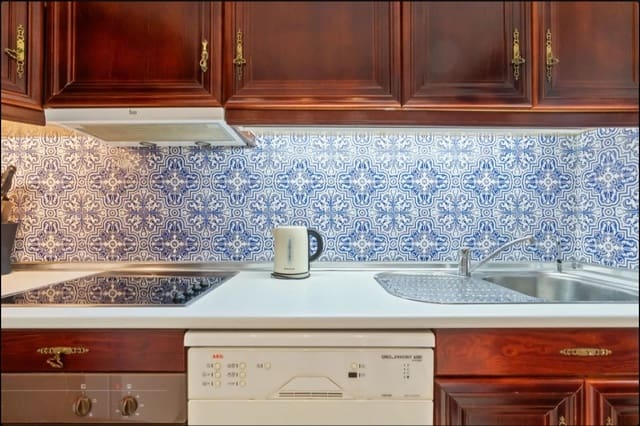 3 bedroom Apartment for sale in Playa de los Locos, Torrevieja with garage - € 349,000 (Ref: 9326113)