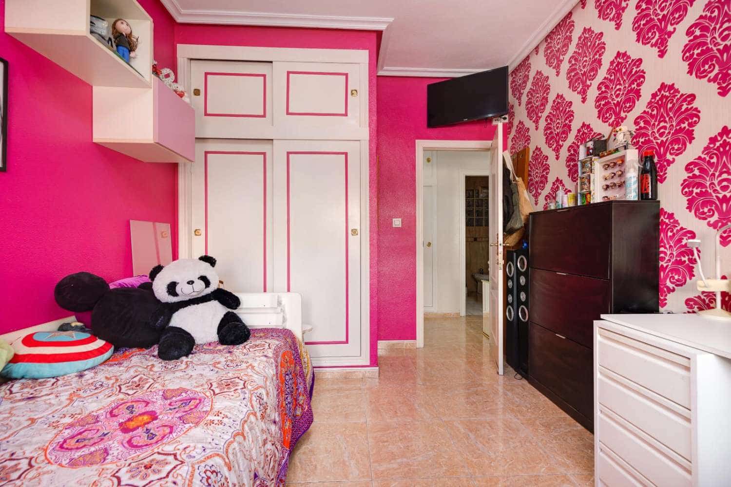 5 soveværelse Lejlighed til salg i Torrevieja - € 249.969 (Ref: 9326114)