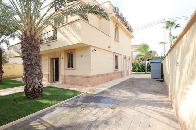 4 camera da letto Villa in vendita in Cabo Roig, Orihuela con piscina garage - 1.190.000 € (Rif: 9326116)