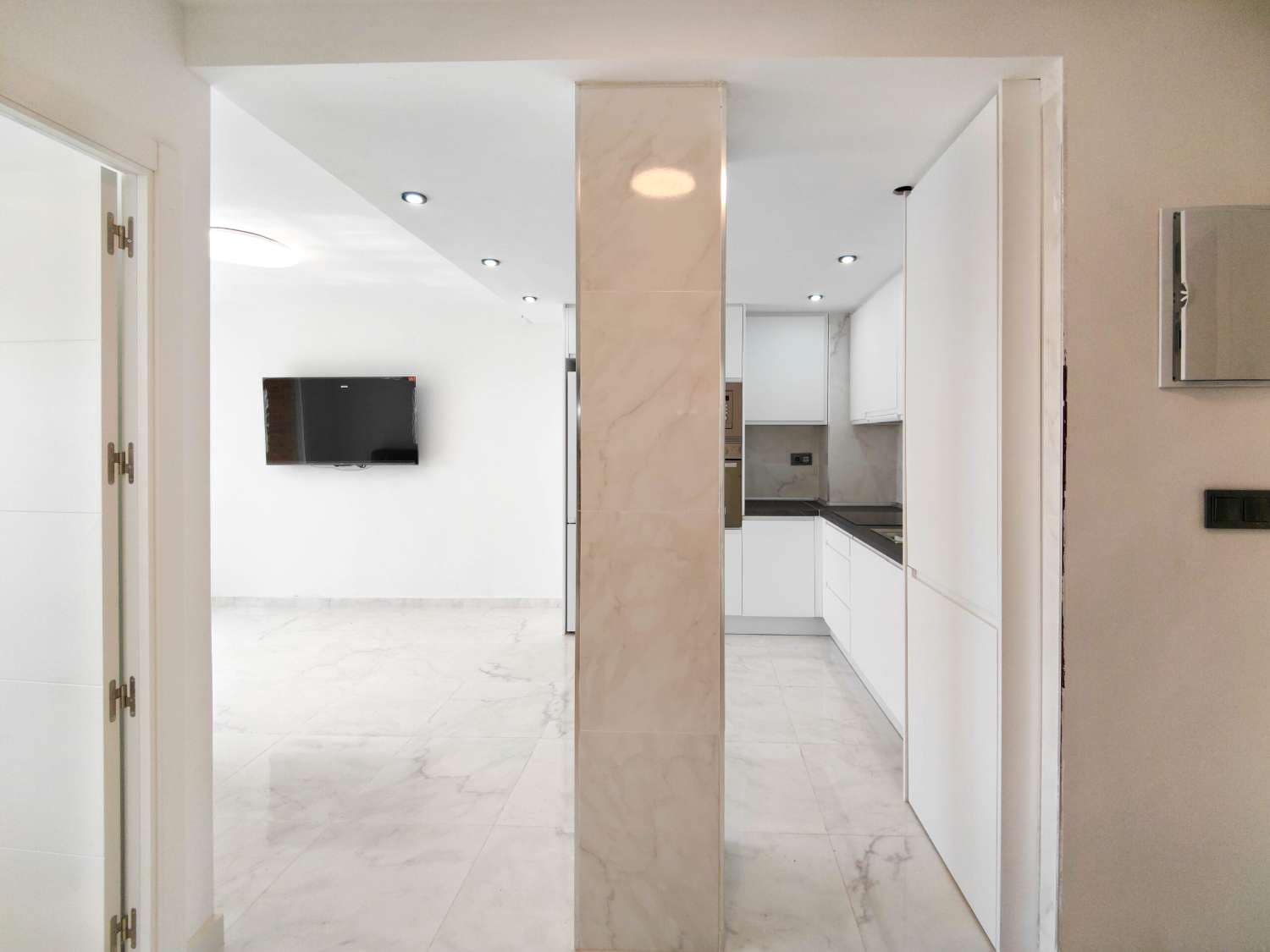 2 sypialnia Apartament na sprzedaż w Punta Prima z basenem - 179 500 € (Ref: 9330276)