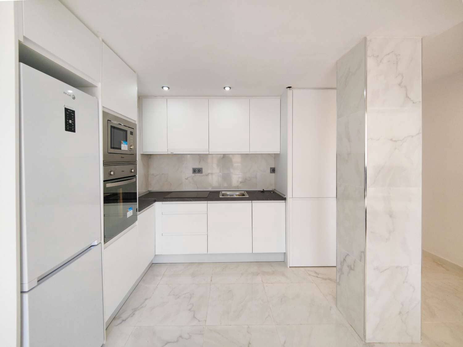 2 sypialnia Apartament na sprzedaż w Punta Prima z basenem - 179 500 € (Ref: 9330276)