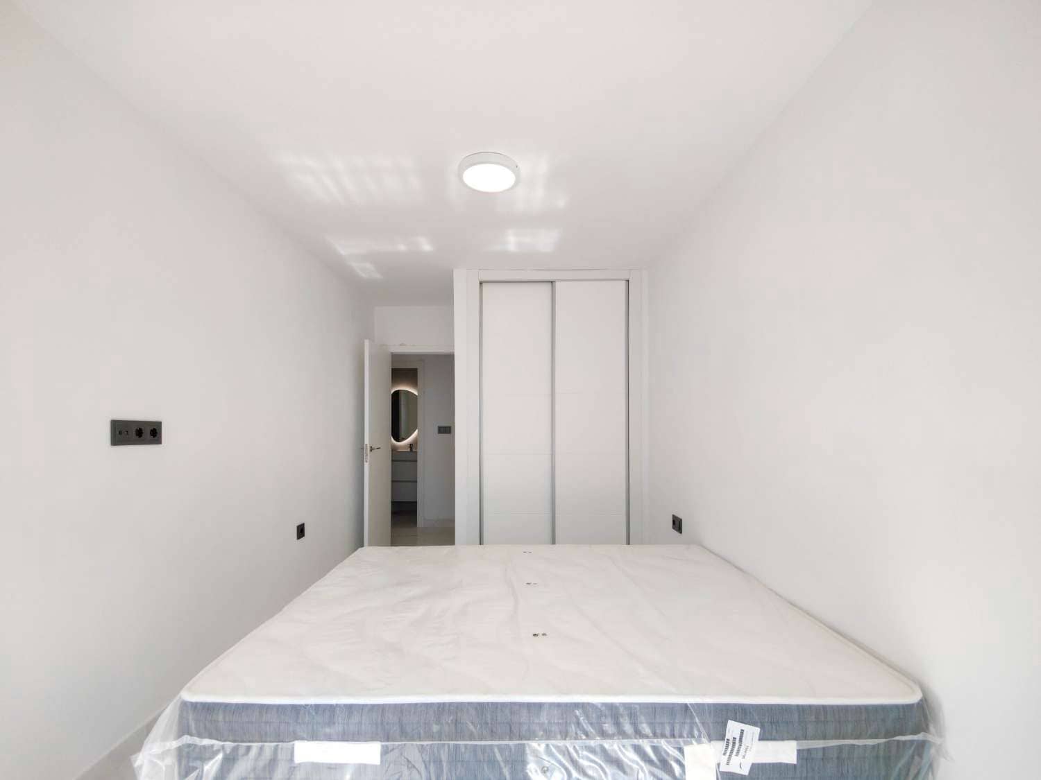 2 sypialnia Apartament na sprzedaż w Punta Prima z basenem - 179 500 € (Ref: 9330276)