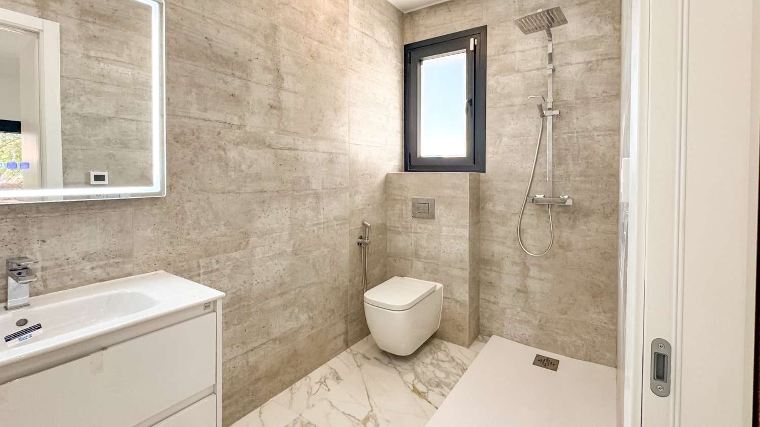 4 camera da letto Villa in vendita in Torrevieja con piscina - 990.000 € (Rif: 9349151)