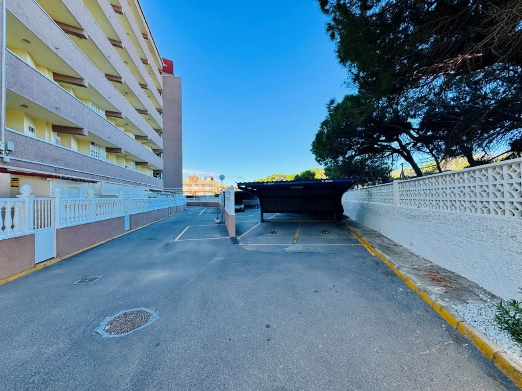 2 sovrum Lägenhet till salu i La Mata med pool garage - 195 000 € (Ref: 9355579)