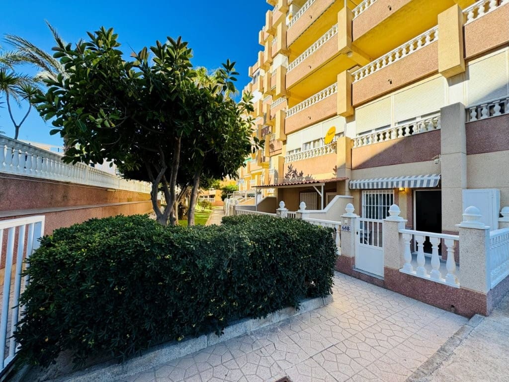 2 sovrum Lägenhet till salu i La Mata med pool garage - 195 000 € (Ref: 9355579)