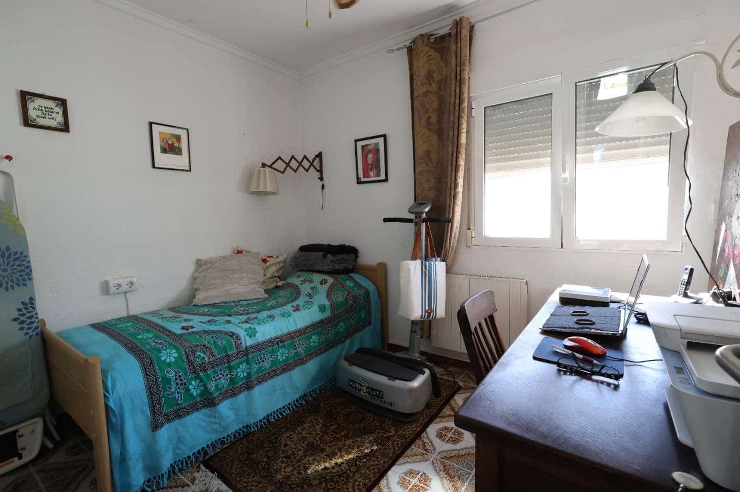 4 sypialnia Dom szeregowy na sprzedaż w Torrevieja z basenem garażem - 485 000 € (Ref: 9355582)