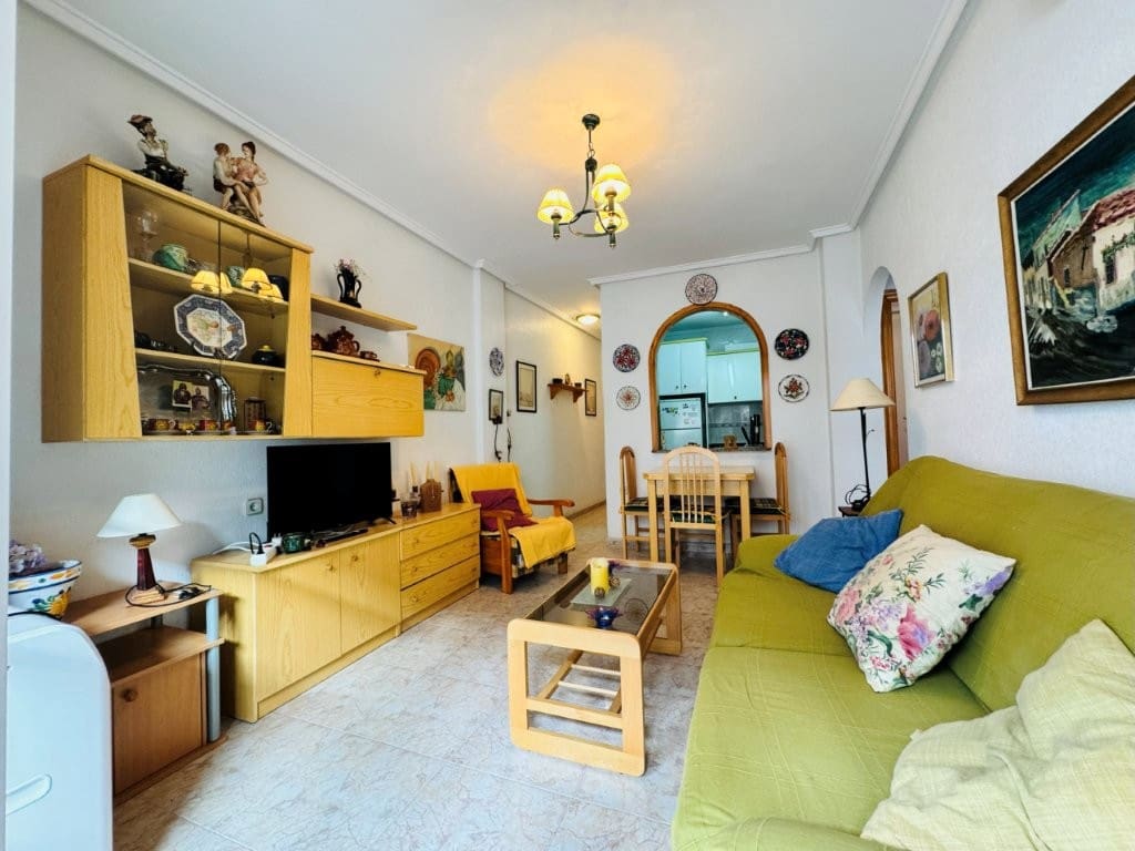 2 makuuhuone Huoneisto myytävänä paikassa La Mata mukana uima-altaan - 149 000 € (Ref: 9387667)