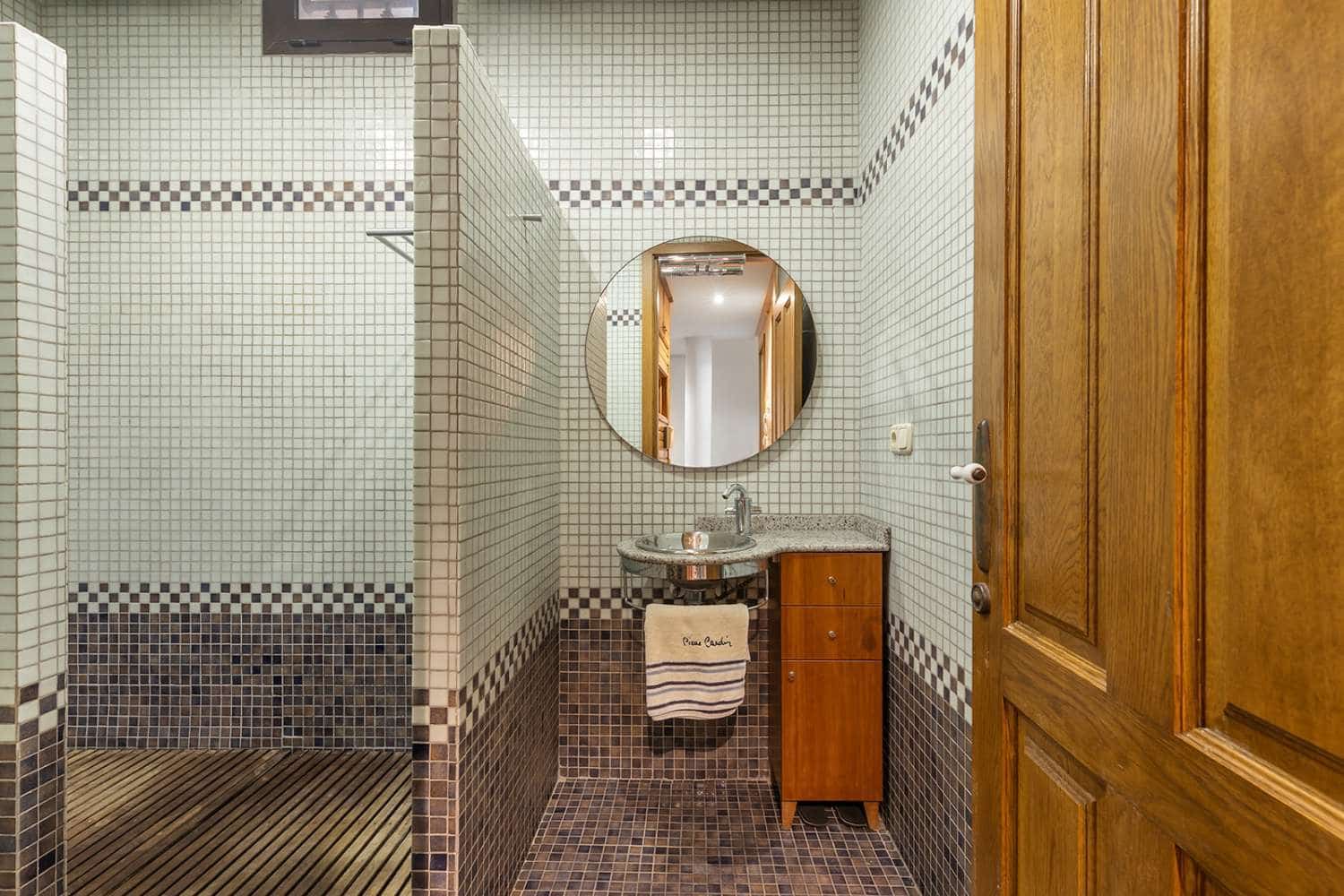 7 soveværelse Villa til salg i La Veleta med swimmingpool - € 2.490.000 (Ref: 9398257)