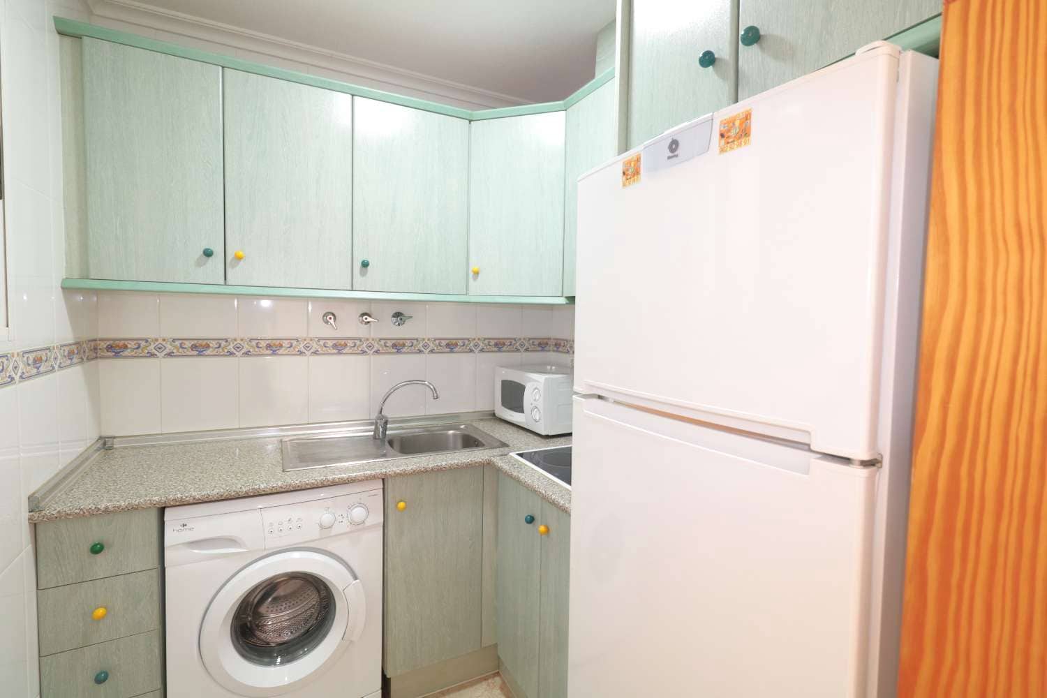 1 sovrum Lägenhet till salu i Torrevieja - 103 000 € (Ref: 9398258)