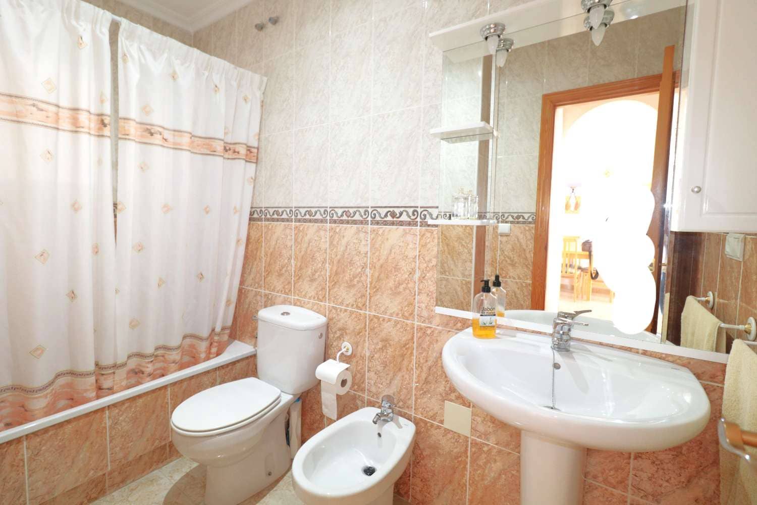 1 sovrum Lägenhet till salu i Torrevieja - 103 000 € (Ref: 9398258)