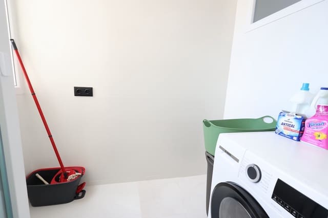 3 makuuhuone Huoneisto myytävänä paikassa Pilar de la Horadada ciudad, Pilar de la Horadada - 234 000 € (Ref: 9400558)