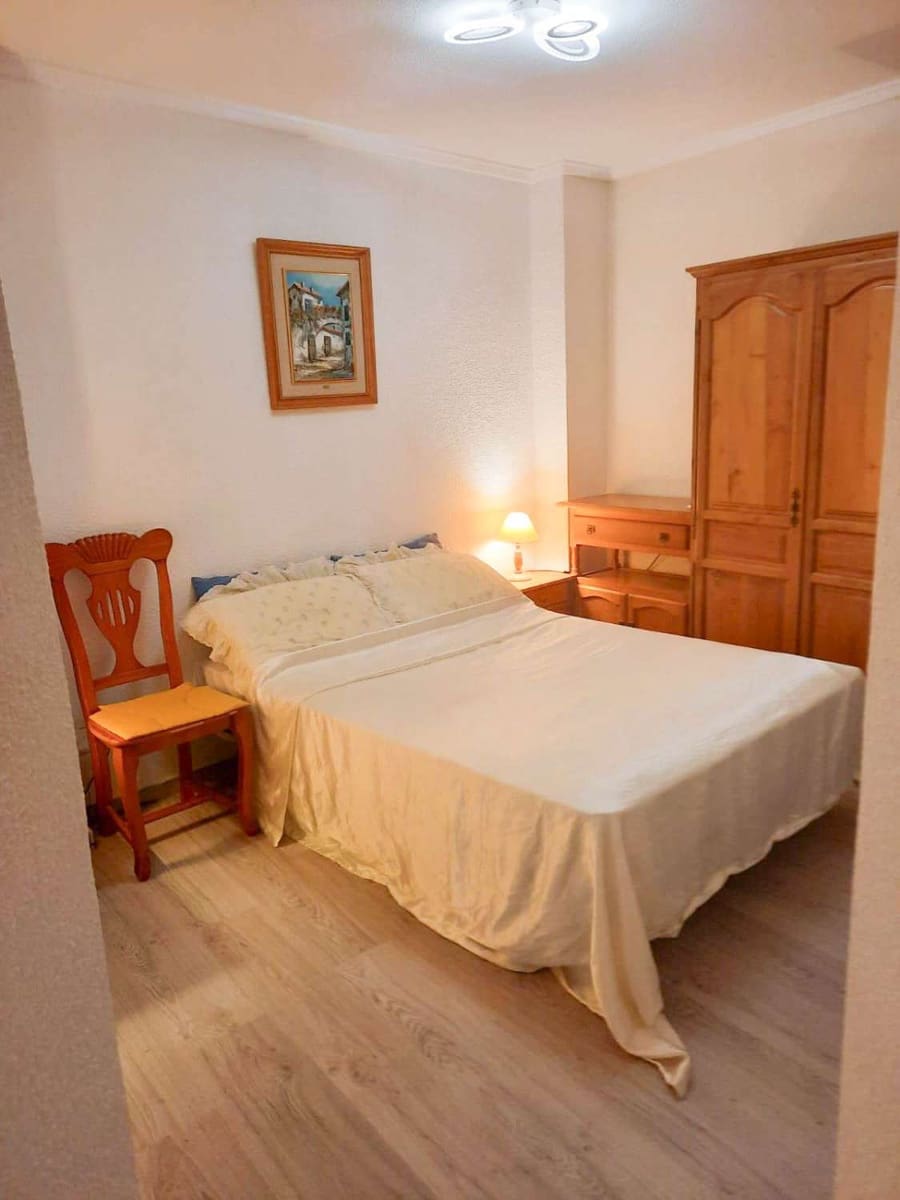 2 sypialnia Apartament na sprzedaż w Torrevieja - 127 000 € (Ref: 9403024)