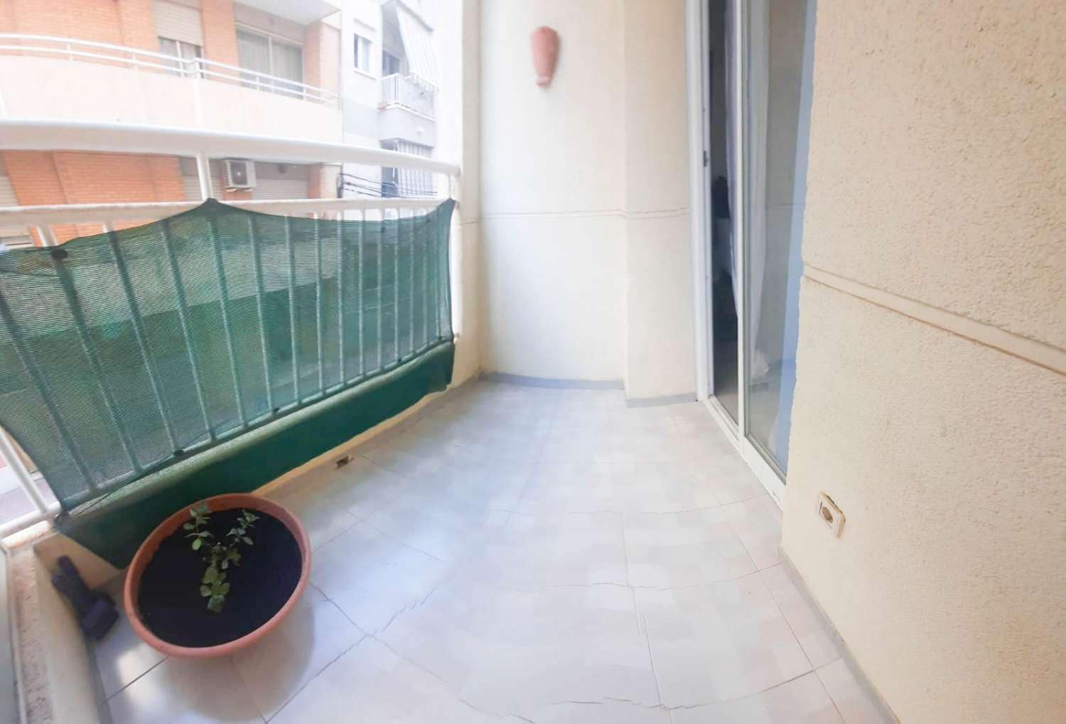 2 sypialnia Apartament na sprzedaż w Torrevieja - 127 000 € (Ref: 9403024)