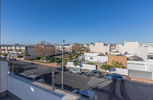 2 makuuhuone Huoneisto myytävänä paikassa Lo Pagan, San Pedro del Pinatar mukana uima-altaan 
autotalli - 199 500 € (Ref: 9410731)