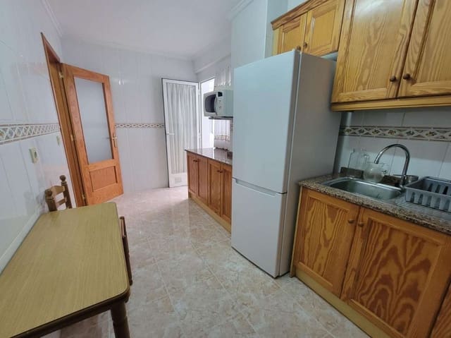 3 slaapkamer Appartement te koop in Playa de los Locos, Torrevieja met garage - € 189.000 (Ref: 9433080)