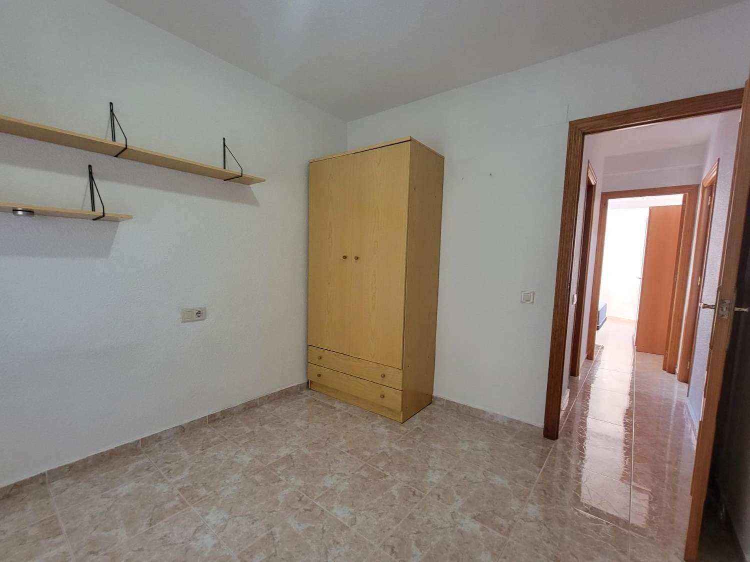 3 slaapkamer Appartement te koop in Torrevieja met garage - € 189.000 (Ref: 9433080)