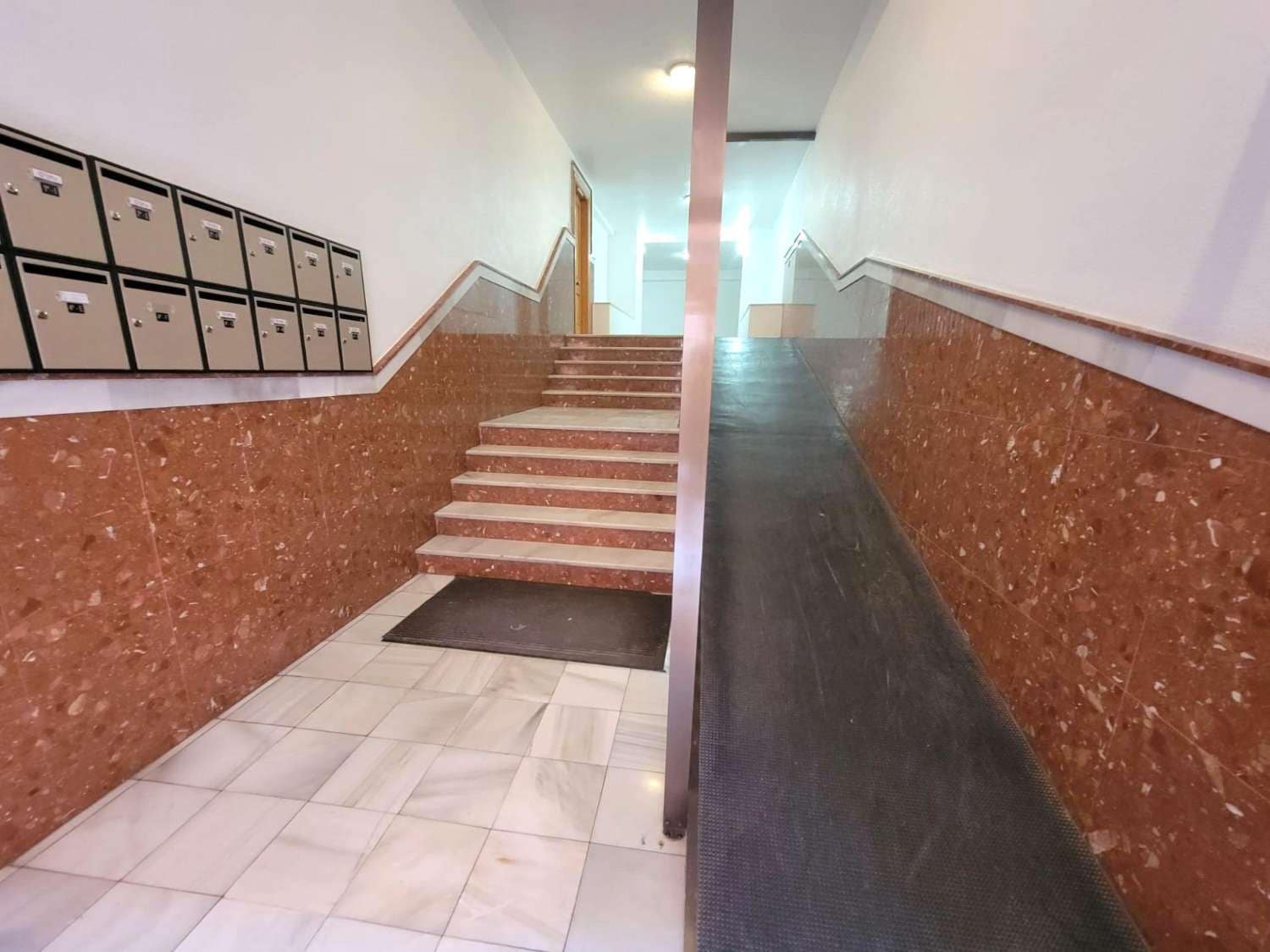 3 slaapkamer Appartement te koop in Torrevieja met garage - € 189.000 (Ref: 9433080)