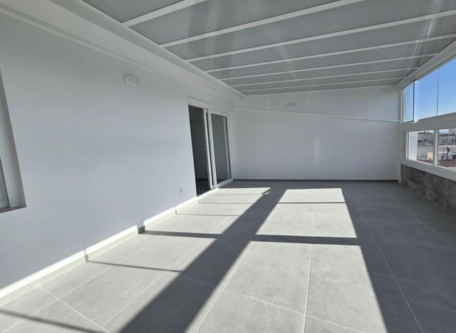 2 soveværelse Lejlighed til salg i Centro, Torrevieja - € 234.000 (Ref: 9451810)