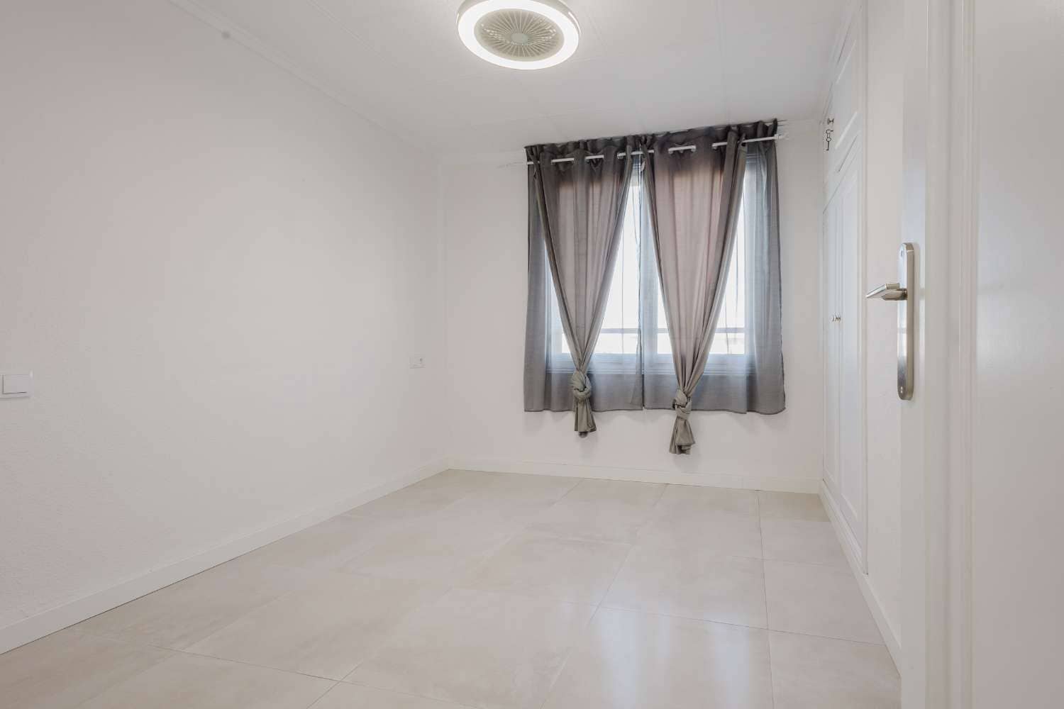 3 camera da letto Appartamento in vendita in Torrevieja con piscina - 235.000 € (Rif: 9461864)