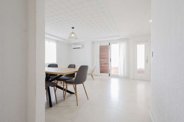 3 camera da letto Appartamento in vendita in Playa del Acequión, Torrevieja con piscina - 235.000 € (Rif: 9461864)