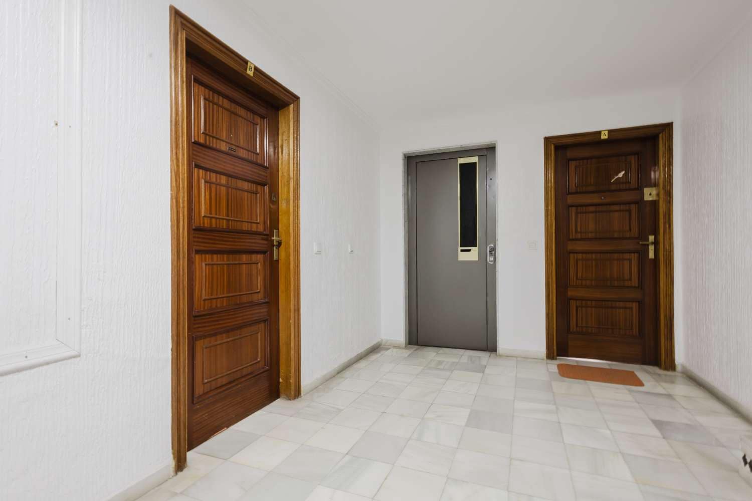 3 camera da letto Appartamento in vendita in Torrevieja con piscina - 235.000 € (Rif: 9461864)