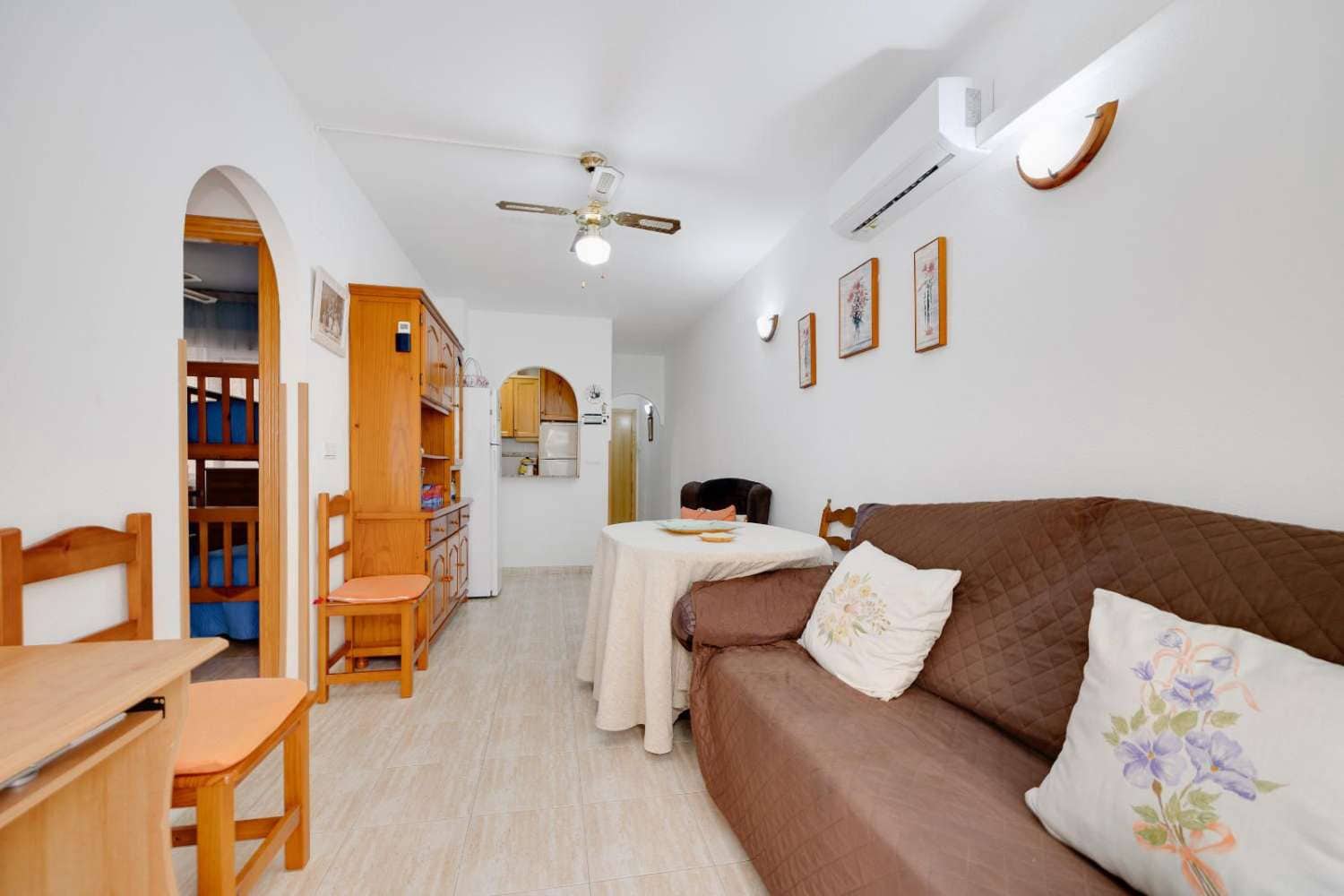 3 sypialnia Apartament na sprzedaż w Torrevieja z basenem garażem - 159 969 € (Ref: 9470448)