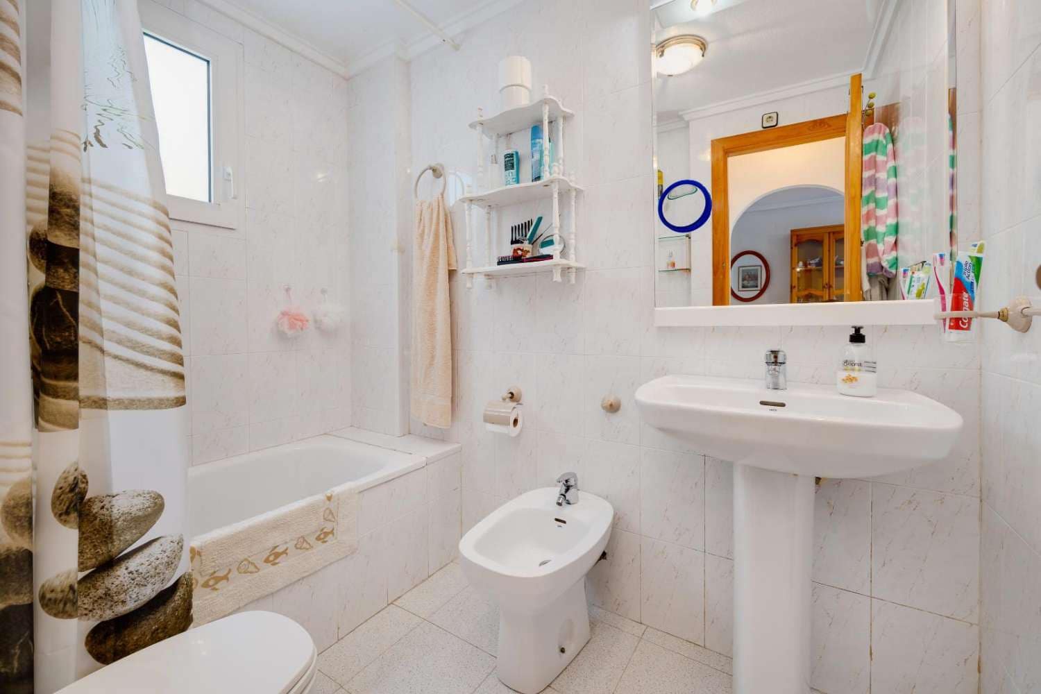 2 Zimmer Apartment zu verkaufen in Torrevieja mit Pool - 149.969 € (Ref: 9470449)