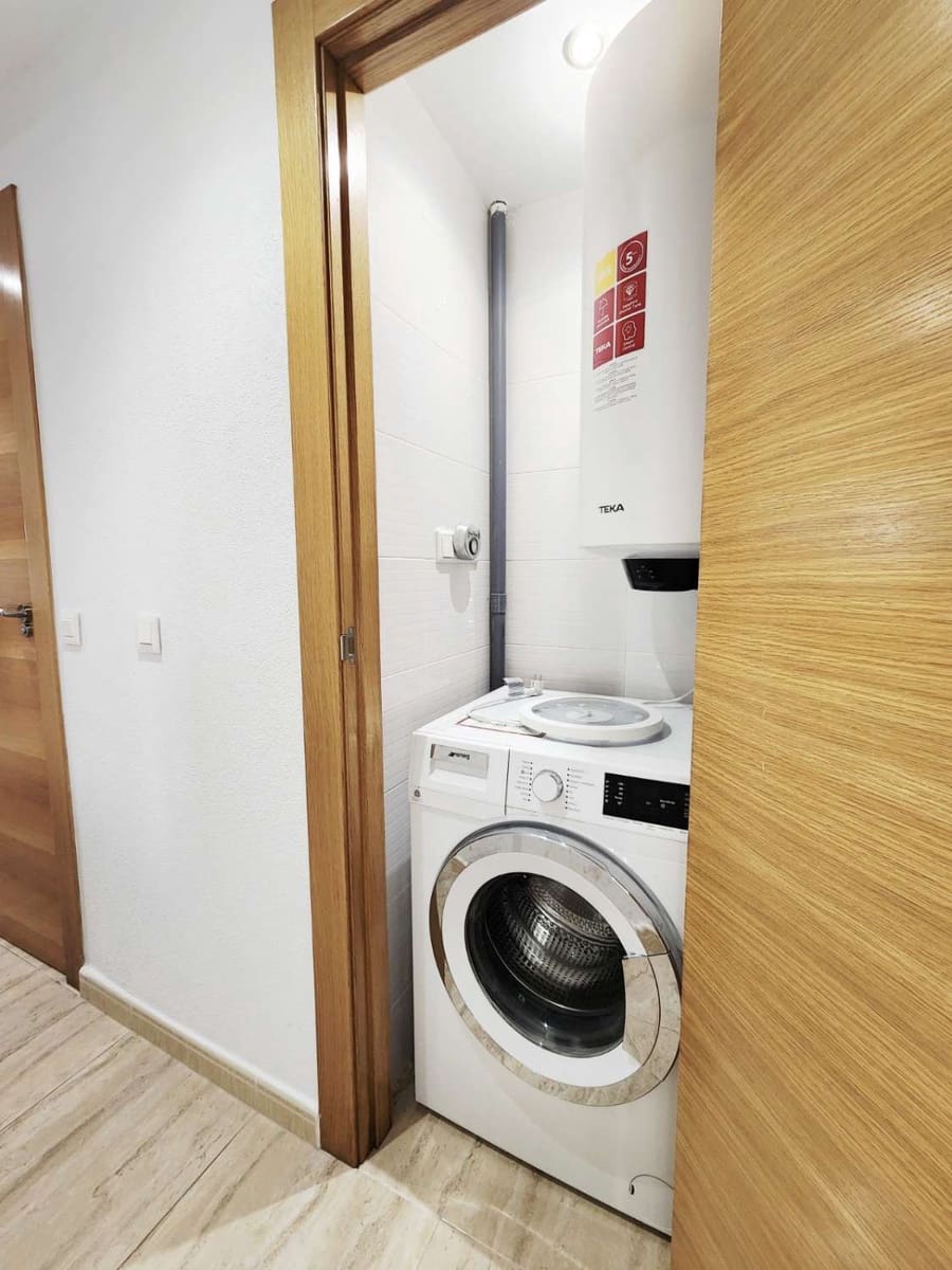 3 sypialnia Apartament na sprzedaż w Torrevieja - 199 000 € (Ref: 9470451)