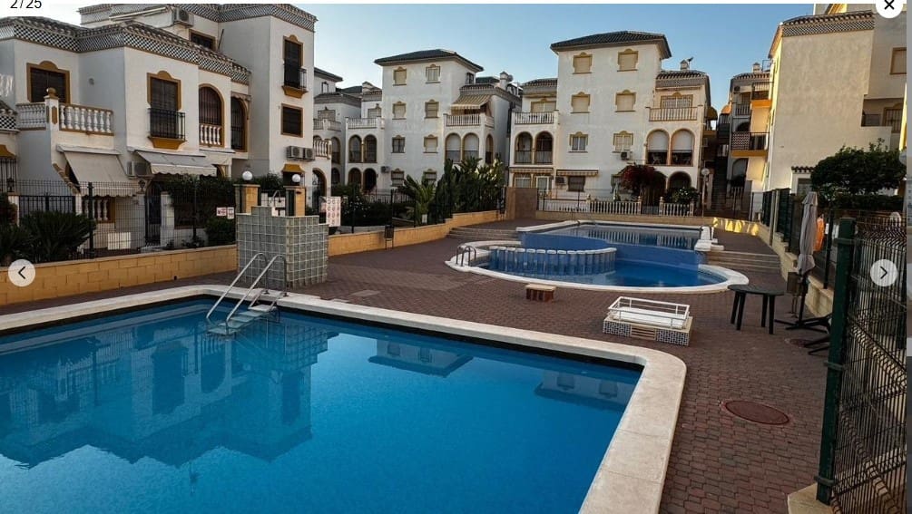 3 makuuhuone Kattohuoneisto myytävänä paikassa La Mata mukana uima-altaan - 219 000 € (Ref: 9504059)