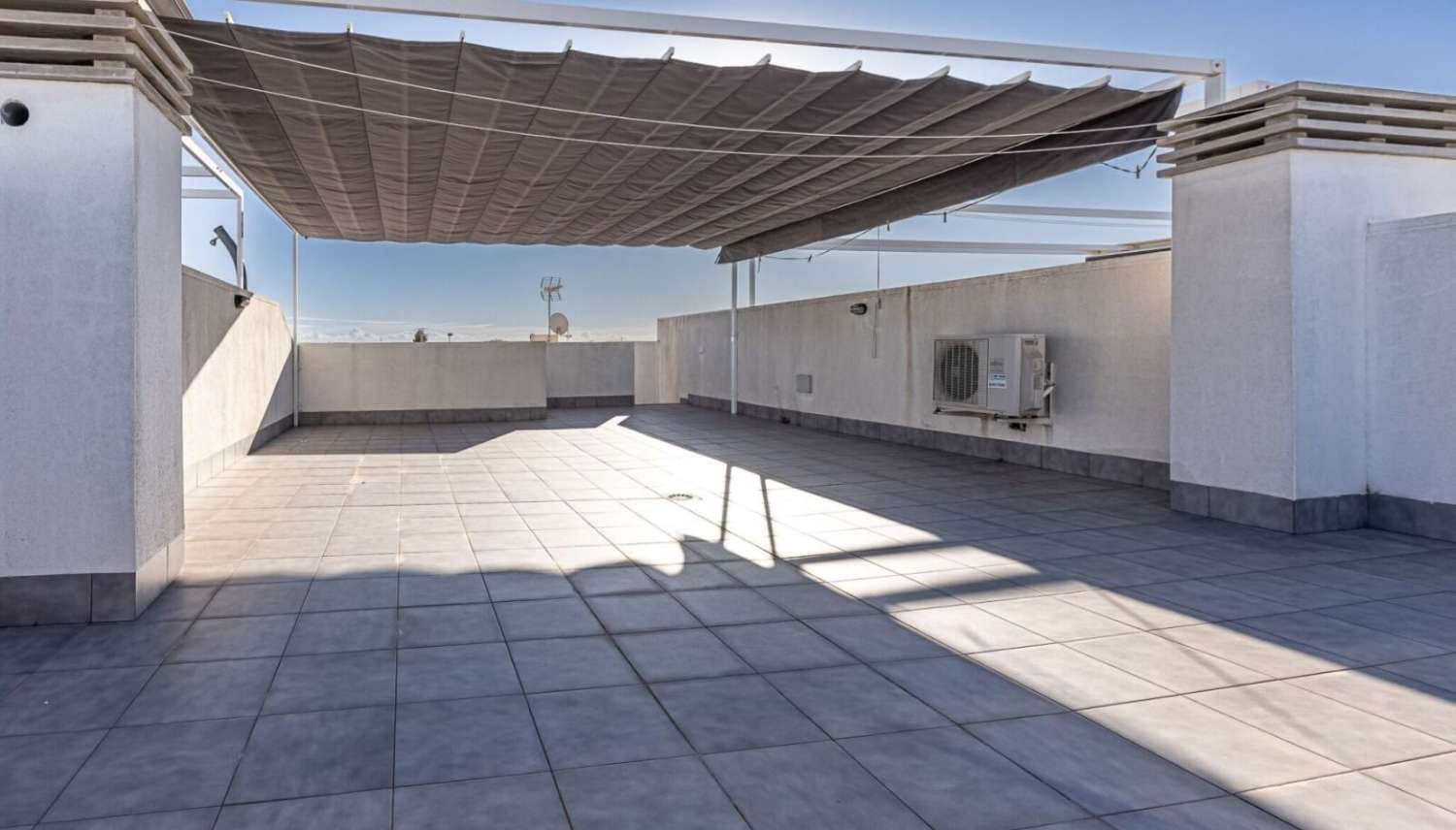 2 makuuhuone Huoneisto myytävänä paikassa Lo Pagan mukana uima-altaan 
autotalli - 199 500 € (Ref: 9504060)