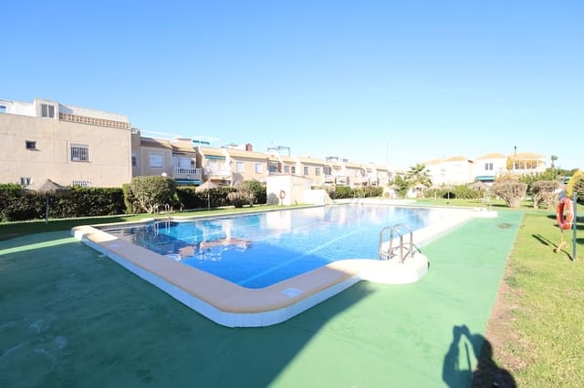 3 quarto Apartamento para venda em El Chaparral, Torrevieja com piscina - 139 000 € (Ref: 9508537)