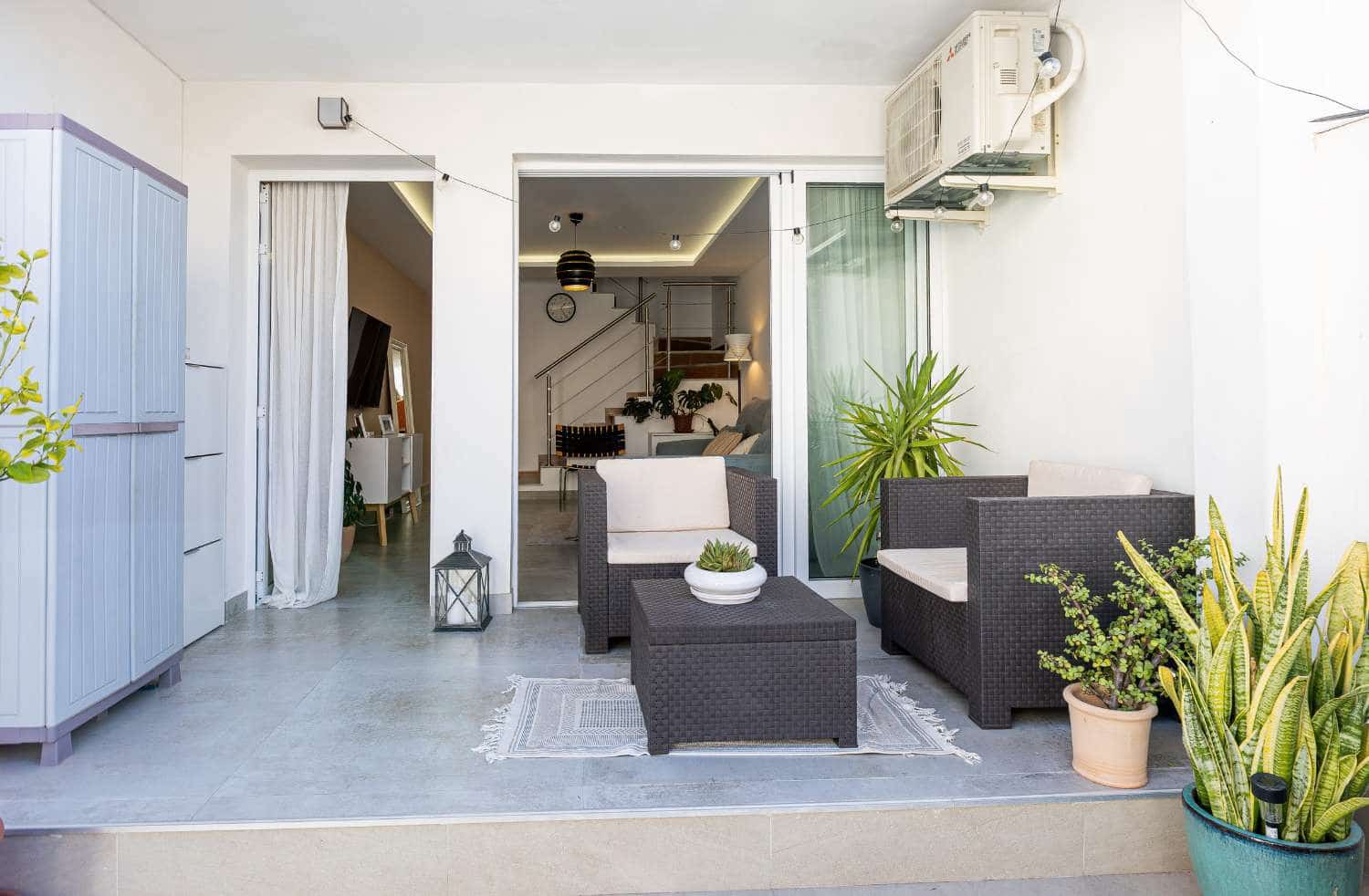 3 sypialnia Dom szeregowy na sprzedaż w Torrevieja - 205 000 € (Ref: 9508539)