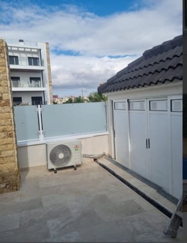 4 soveværelse Lejlighed til salg i La Zenia, Orihuela med swimmingpool garage - € 359.000 (Ref: 9508540)