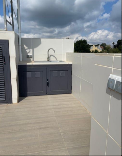 5 soverom Villa til salgs i San Miguel de Salinas med svømmebasseng - € 849 000 (Ref: 9508541)