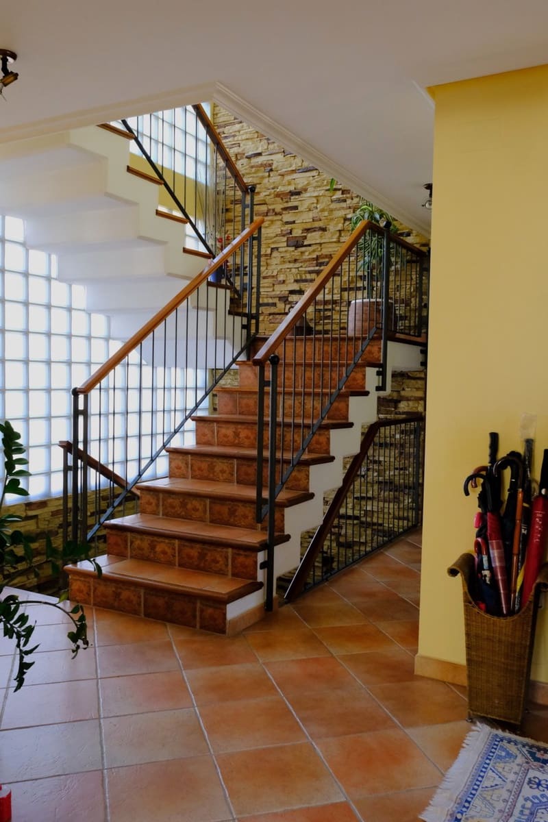 5 soverom Villa til salgs i Orihuela med svømmebasseng - € 675 000 (Ref: 9508542)