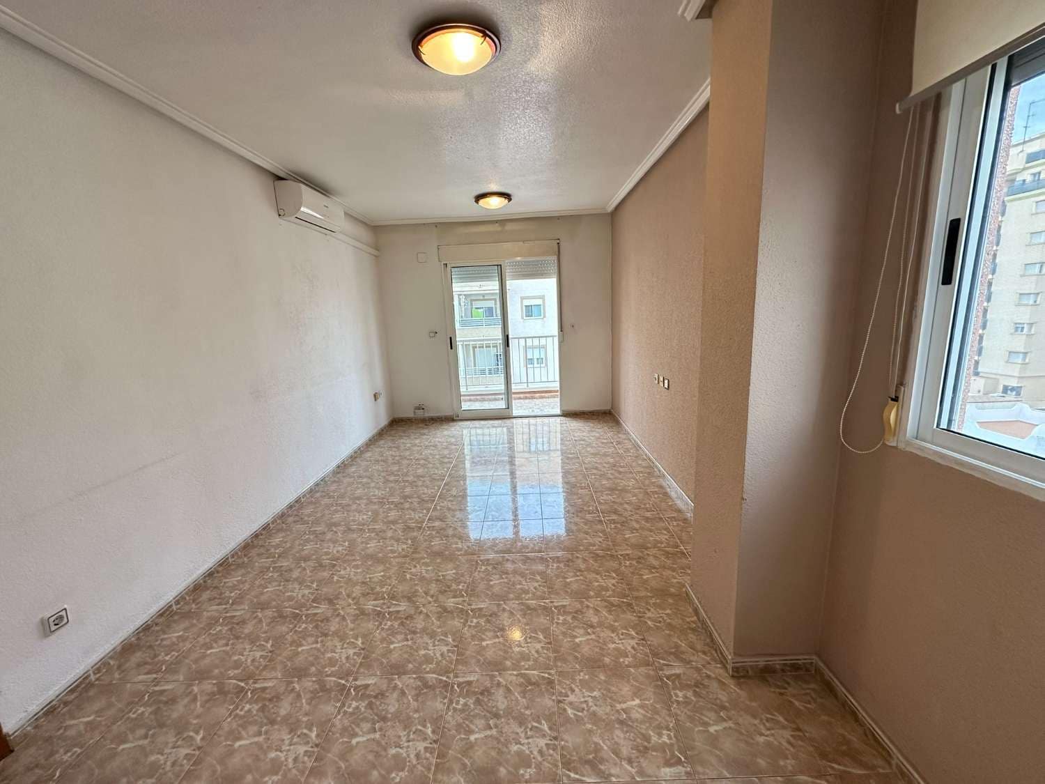 2 bedroom Apartment for sale in Aguas Nuevas with pool - € 134,000 (Ref: 9508543)