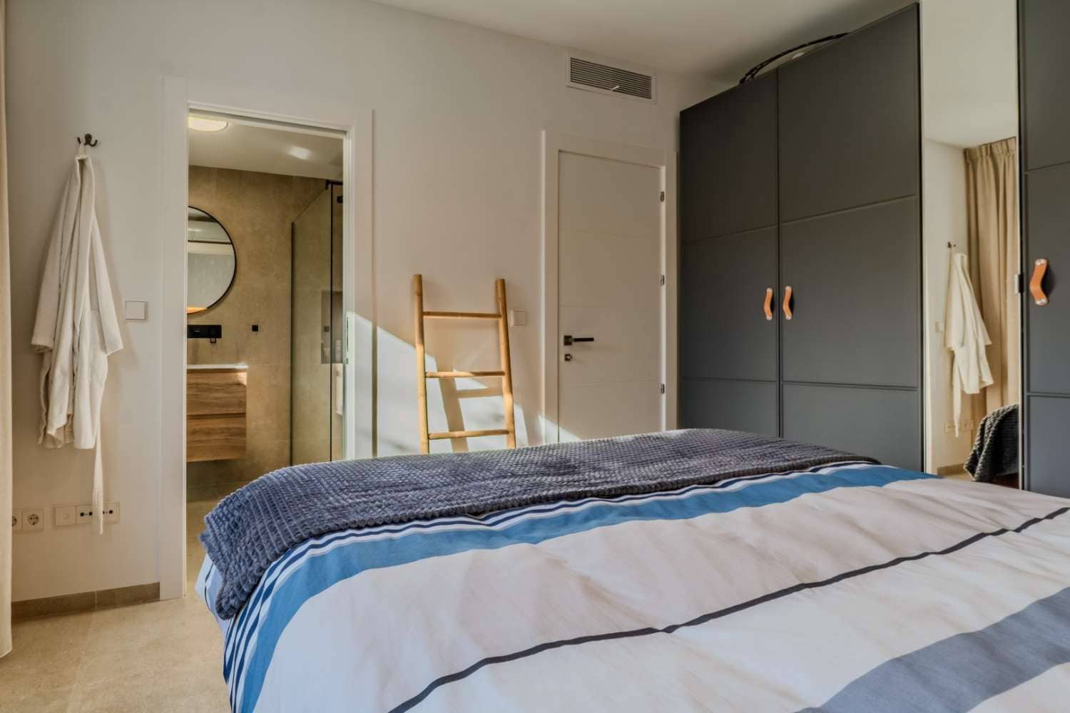 3 bedroom Villa for sale in Lo Pagan with pool garage - € 425,000 (Ref: 9512105)