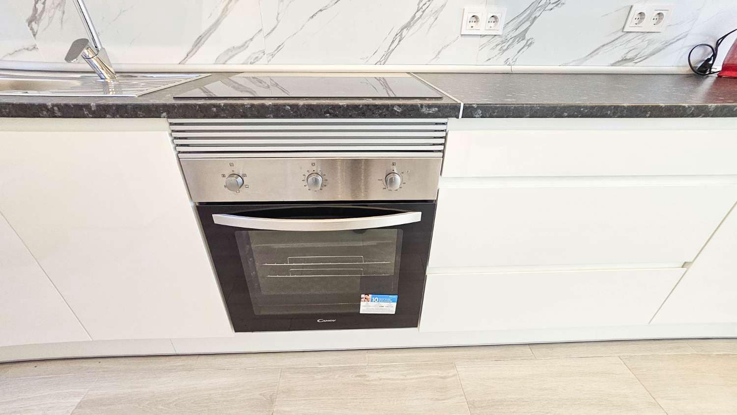 2 makuuhuone Bungalow myytävänä paikassa Torrevieja - 133 000 € (Ref: 9518584)