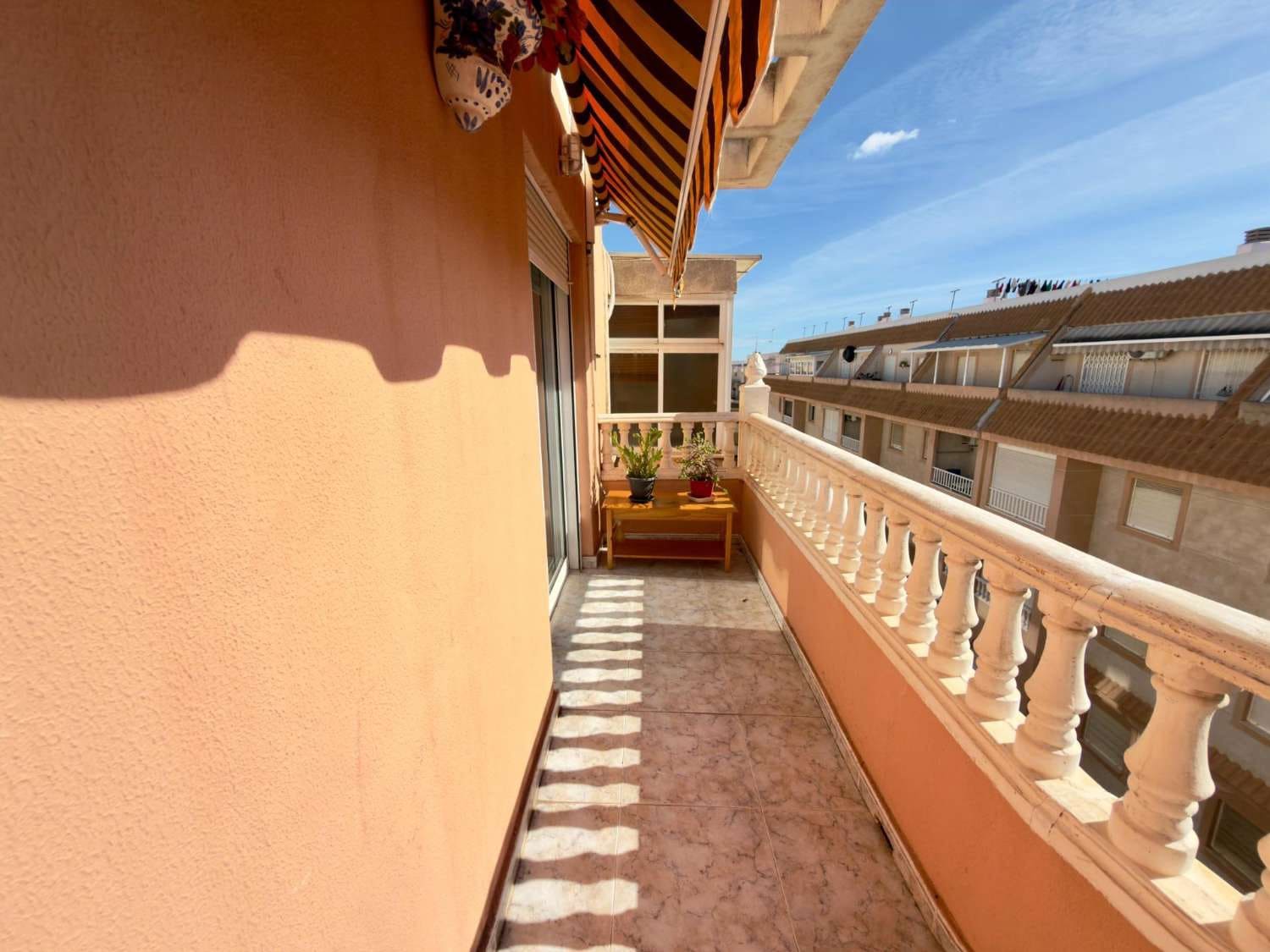 1 bedroom Apartment for sale in Torrevieja - € 109,900 (Ref: 9524059)