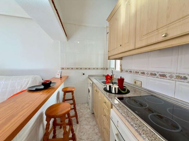 1 bedroom Apartment for sale in Centro, Torrevieja - € 109,900 (Ref: 9524059)