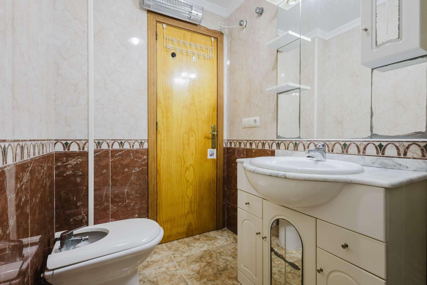 2 quarto Apartamento para venda em Torrevieja com garagem - 149 500 € (Ref: 9530132)