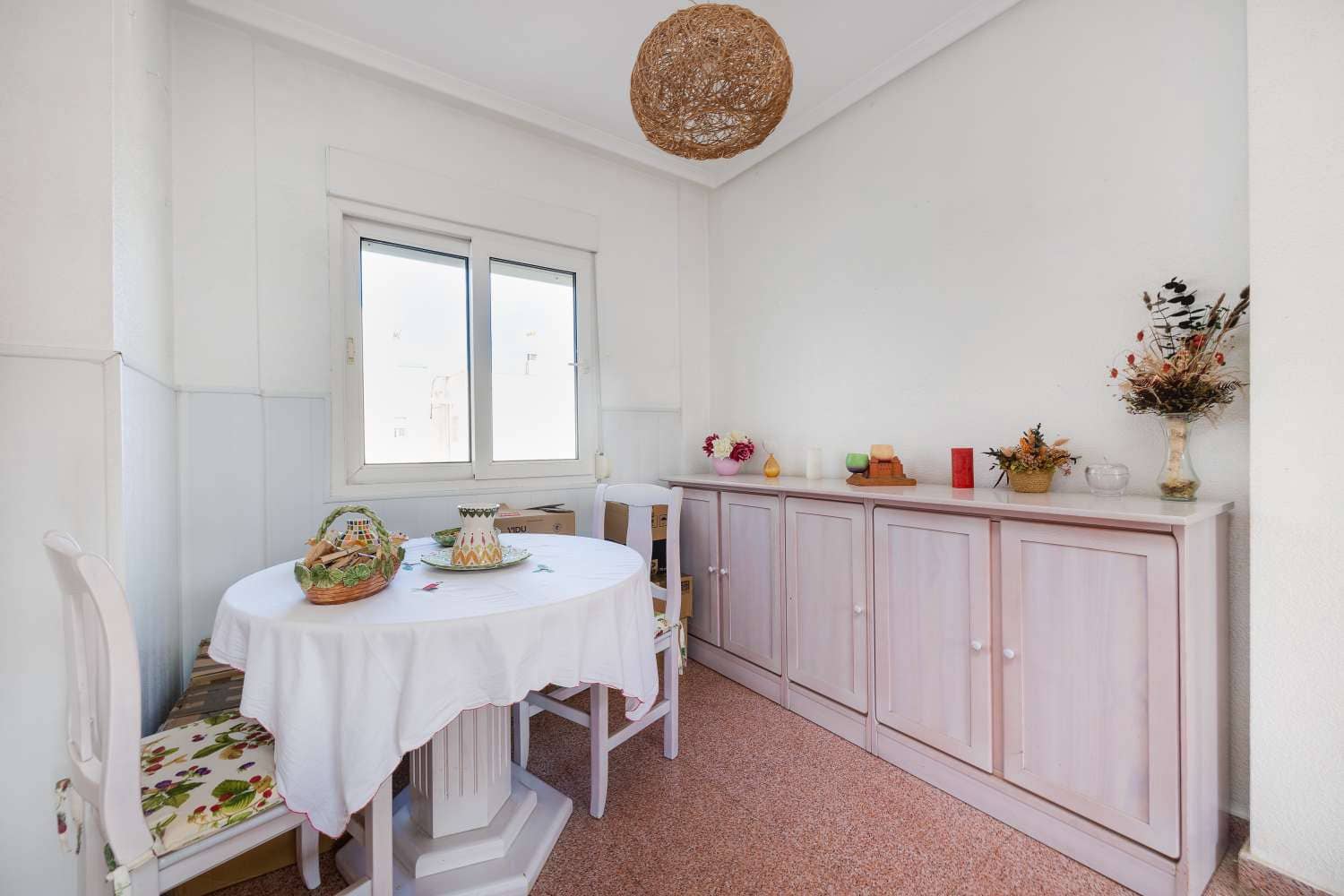 2 makuuhuone Huoneisto myytävänä paikassa Torrevieja - 166 000 € (Ref: 9530133)