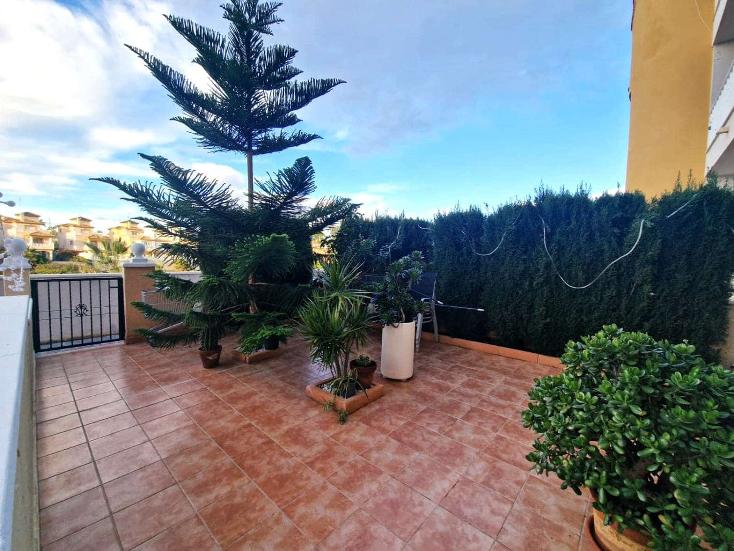 2 makuuhuone Huoneisto myytävänä paikassa Los Dolses mukana uima-altaan - 159 000 € (Ref: 9533418)