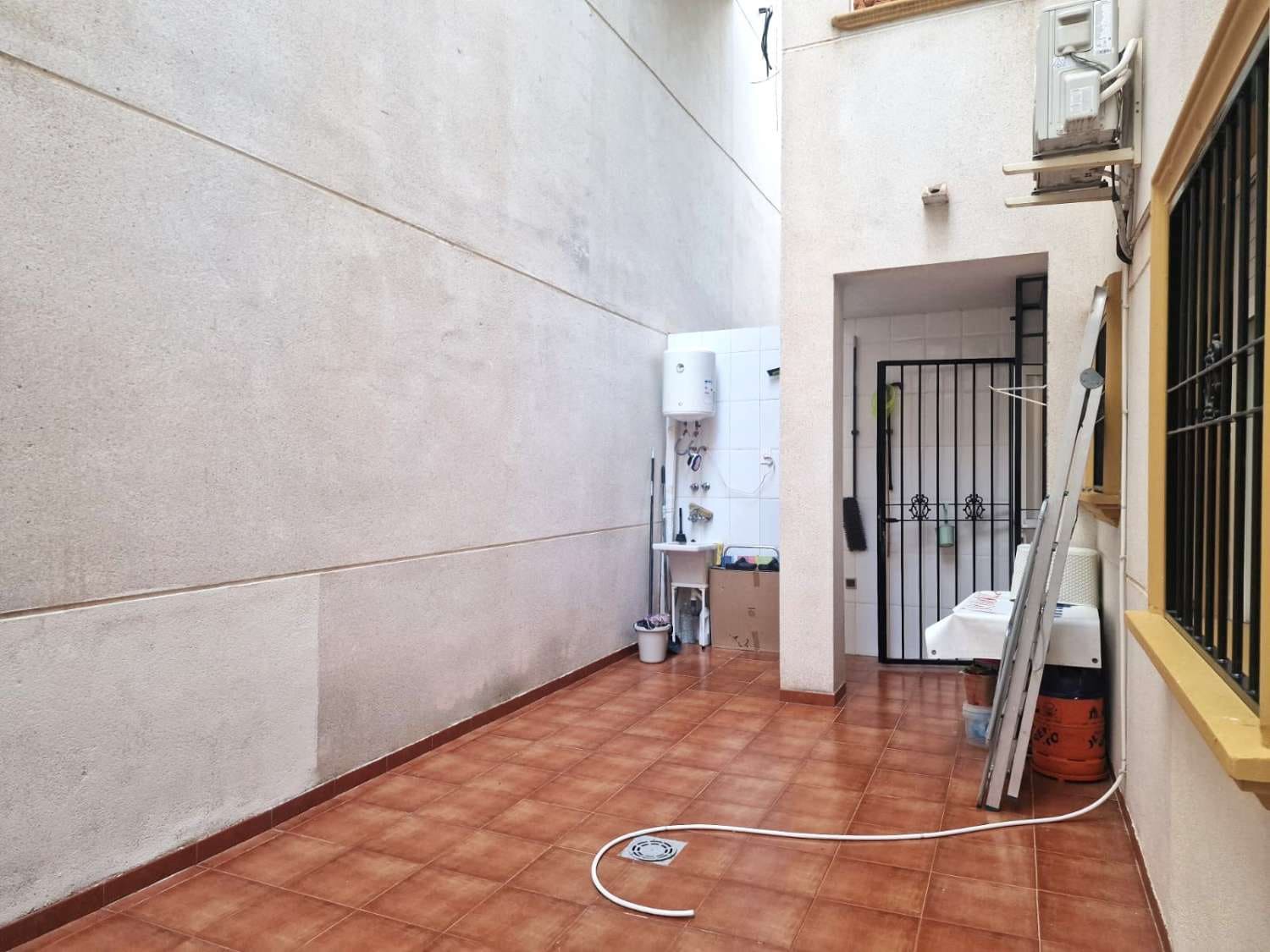 2 makuuhuone Huoneisto myytävänä paikassa Los Dolses mukana uima-altaan - 159 000 € (Ref: 9533418)