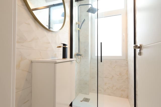 4 makuuhuone Huoneisto myytävänä paikassa Gaspar Perelló, Torrevieja - 197 000 € (Ref: 9533419)