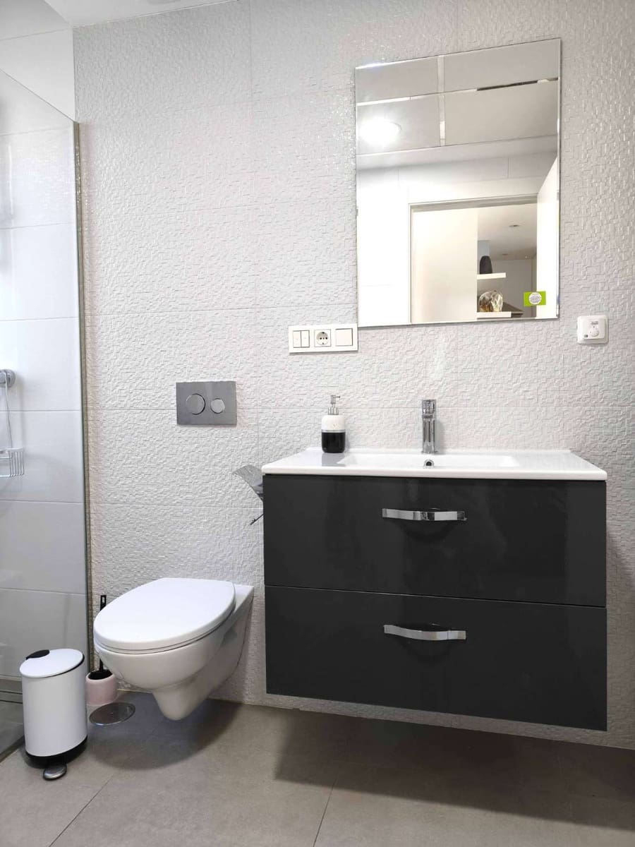 4 soveværelse Villa til salg i Orihuela Costa med swimmingpool garage - € 399.000 (Ref: 9535788)