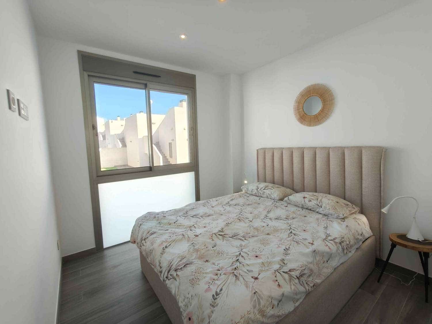 4 soveværelse Villa til salg i Orihuela Costa med swimmingpool garage - € 399.000 (Ref: 9535788)