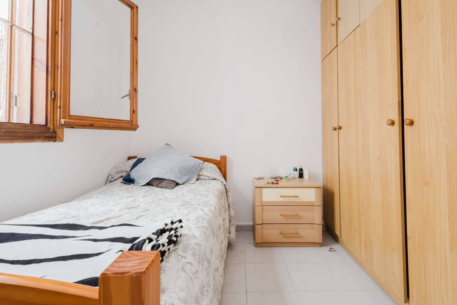 2 makuuhuone Huoneisto myytävänä paikassa Torrevieja - 119 750 € (Ref: 9540910)