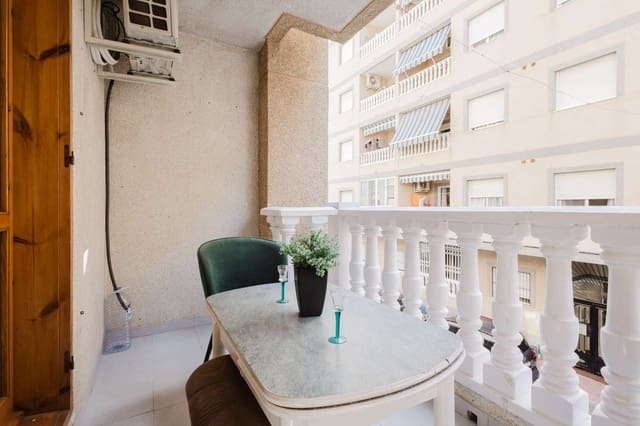 2 makuuhuone Huoneisto myytävänä paikassa Playa del Acequión, Torrevieja - 119 750 € (Ref: 9540910)