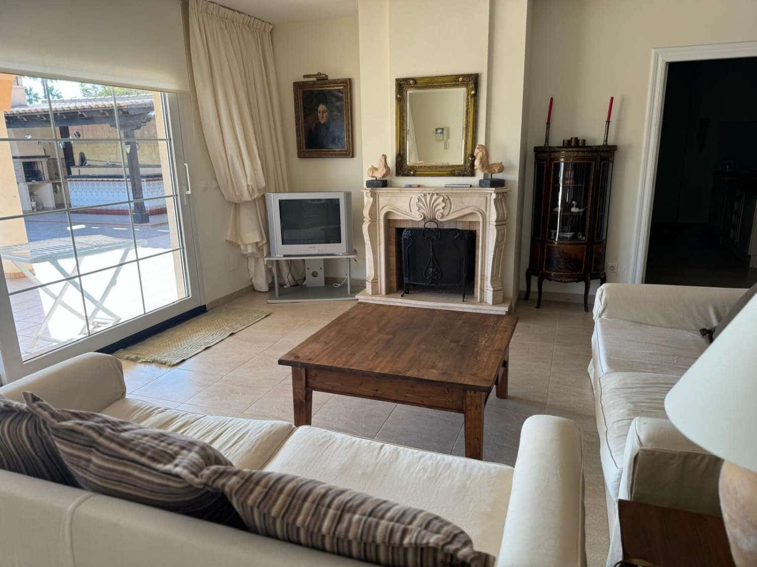 4 sovrum Villa till salu i Playa Flamenca med pool - 870 000 € (Ref: 9540912)